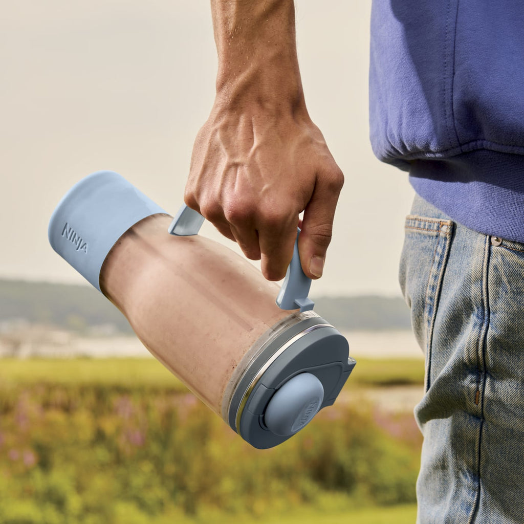 Ninja BlendBOSS 1200-Watt Personal Ice-Crushing Blender with 26oz Travel Tumbler